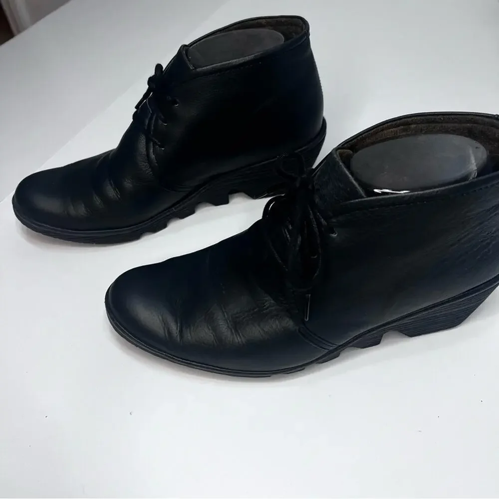 Fly London Black Leather Ankle Booties Lace-Up Wedge Heel EU 39 US 8-8.5